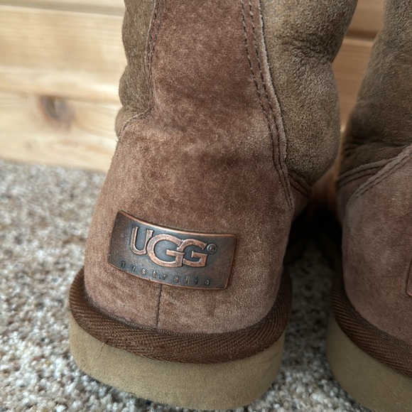 Ugg Leather and Sheep skin Lined Boots Size 8 - Picture 4 of 8